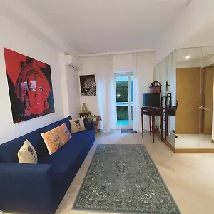 Suite: Bedroom Near Casino Monte Carlo